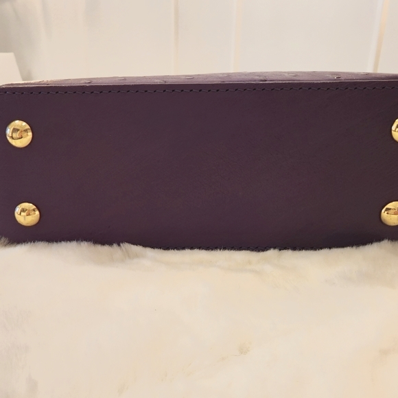 Louis Vuitton Ostrich Capucines Mini Purse - Picture 7 of 7